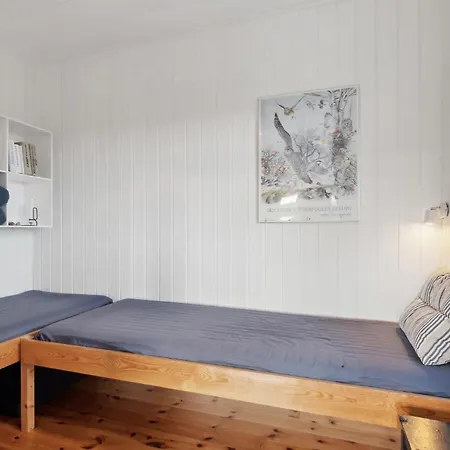 Ferienhaus Gorgeous In With Kitchen Frostrup